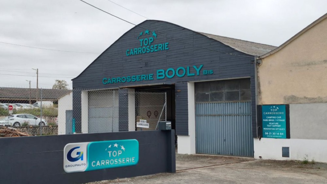 CARROSSERIE BOOLY BIS - SAINT-MANDÉ-SUR-BRÉDOIRE (17100) Visuel 1