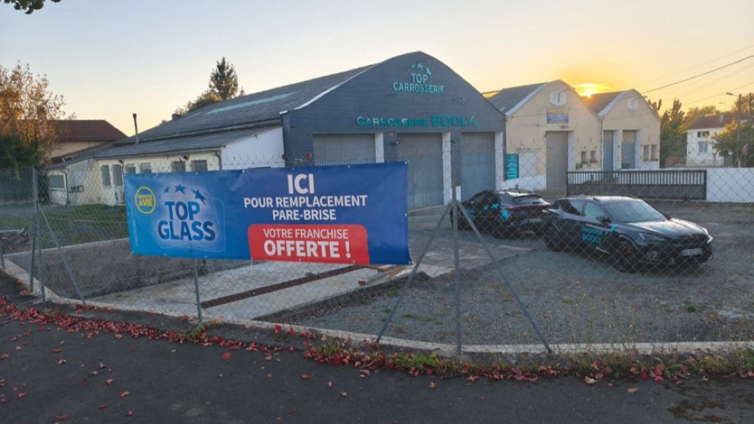 CARROSSERIE BOOLY BIS - SAINT-MANDÉ-SUR-BRÉDOIRE (17100) Visuel 2